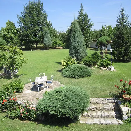 Vila Albedo Gasthuis 3*